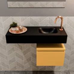 MONDIAZ ANDOR 40cm Toiletmeubel Ocher. LEX 80cm Wastafel Urban Rechts 1 Kraangat -Zalig Baden Verkoopwinkel badkamermeubel andor ocher model lex vrijhangend urban front 0021
