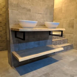 Badkamermeubel BWS Woodstone Twee Bovenbladen Met Boomstamkant 120 Cm (met Beugels En Waskommen) -Zalig Baden Verkoopwinkel badkamermeubel bws woodstone twee bovenbladen met boomstamkant 120 cm detail1