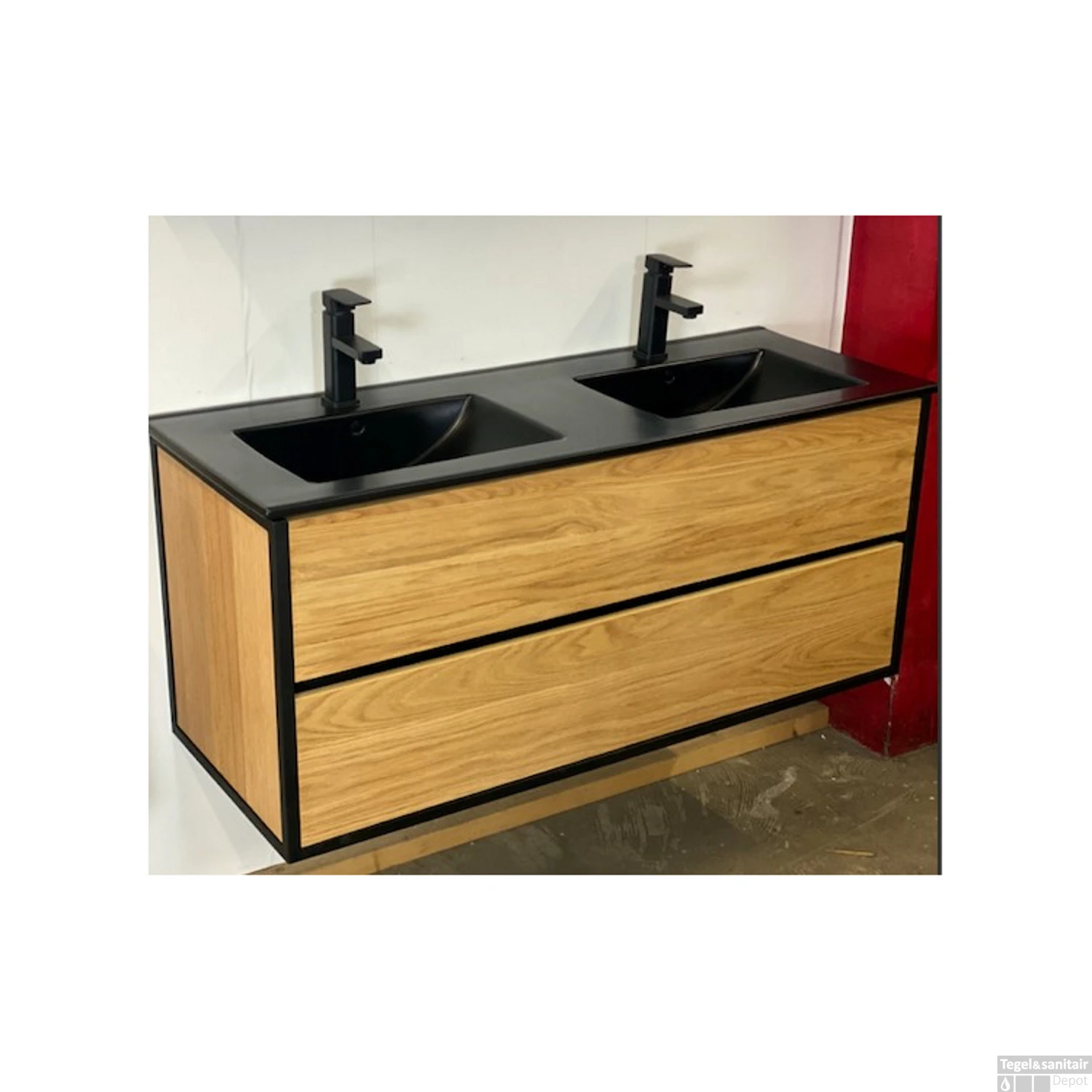 Badkamermeubel Casajoy Wood 120x46x55 Cm Eiken Met Keramieken Wastafel Zwart