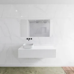 Badkamermeubelset Mondiaz LAGOM 130 Cm Met Topblad Linkse Wastafel Solid Surface Opzetkom Binx Zonder Kraangaten Mat Wit (1 Lade)