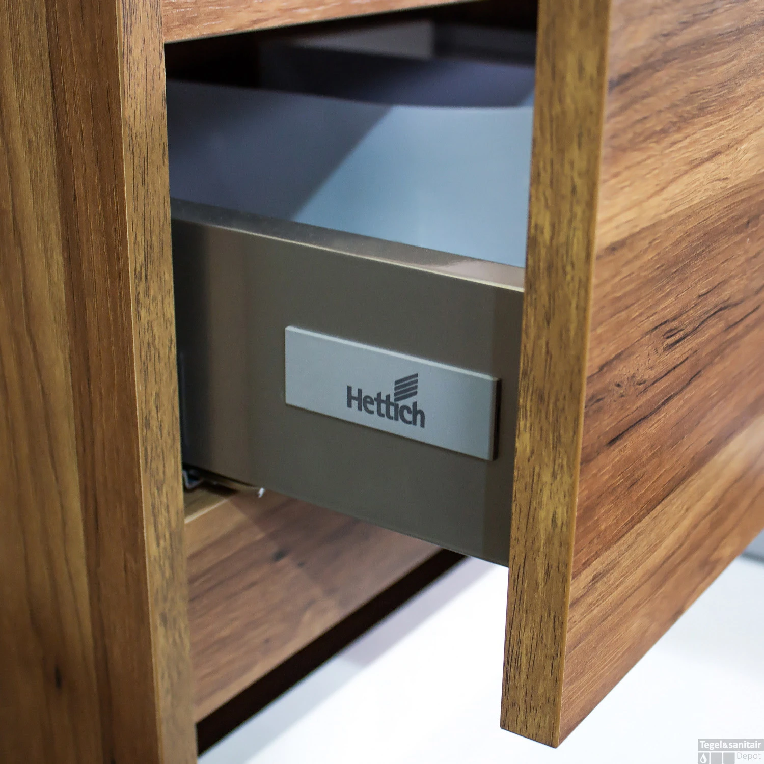 Badkamermeubelset Boss & Wessing Sally 80 Cm Twee Soft-Close Lades Eiken 5 Badkamermeubelset Boss & Wessing Sally 80 Cm Twee Soft-Close Lades Eiken - Afbeelding 5