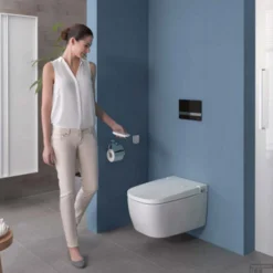 Douchewc VitrA V-care 1.1 Comfort V-Care Randloos Incl. Kinderfunctie & Ontkalkingsfunctie Bidetfunctie En Afstandsbediening 11 Douchewc VitrA V-care 1.1 Comfort V-Care Randloos Incl. Kinderfunctie & Ontkalkingsfunctie Bidetfunctie En Afstandsbediening -Zalig Baden Verkoopwinkel douchewc zero v care metropole rimfree diepspoel 38x60cm wit 5674b0036104 4