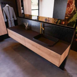 Badkamermeubelset Mondiaz Erin 200 Cm Met 2 Lades Met RIDGE Wastafel Rechts Urban Met 1 Kraangat Greeploos Mat Washed Oak 9 Badkamermeubelset Mondiaz Erin 200 Cm Met 2 Lades Met RIDGE Wastafel Rechts Urban Met 1 Kraangat Greeploos Mat Washed Oak -Zalig Baden Verkoopwinkel erin washed oak ridge urban top 0032