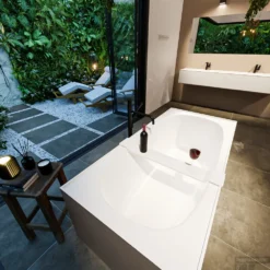 FREEZE Vrijstaand Bad 180x85cm Kleur Smoke / Talc -Zalig Baden Verkoopwinkel freeze 4 00007